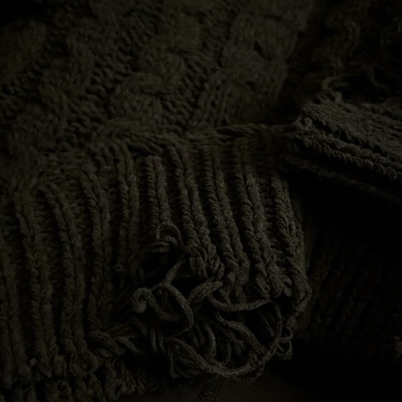 Arizona Crew Neck P Sweater(M B48”L 22”)(S B 44”L 22”) - Picture 7 of 8